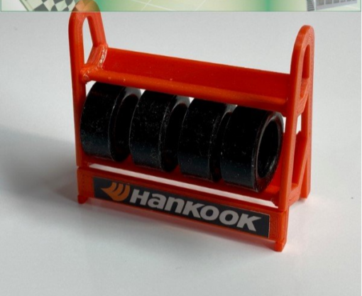 Greenhills Slot Car Tyre Rack with 4 x Tyres in Red 1.32 Scale - NEW - G2071