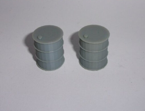 Greenhills Unpainted Oil Drum Pair - 1.32 Scale Scenery - NEW - MACC786