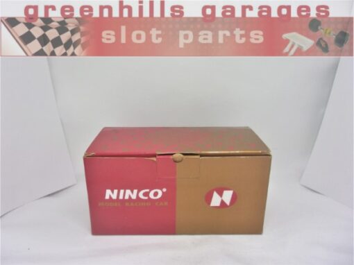 Greenhills Ninco Box for AMG Mercedes C-Klasse (Verde) Ref. 50106 -Used- B1083**