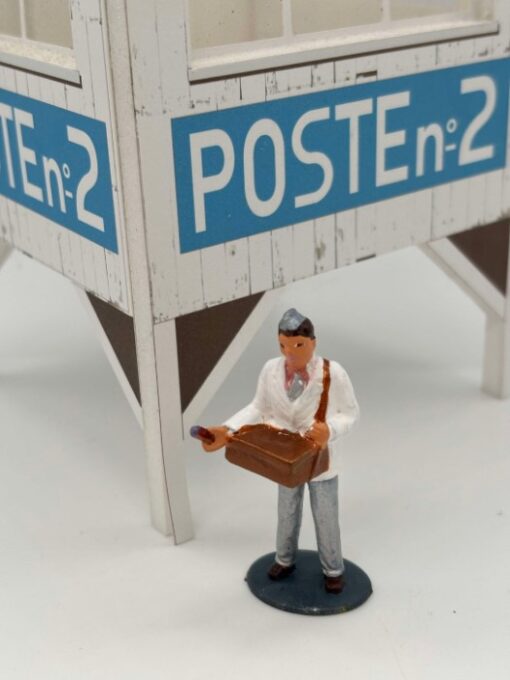 F11251 - Greenhills Painted Ice Cream Seller 1.32 Scale for Scalextric Carrera etc - NEW