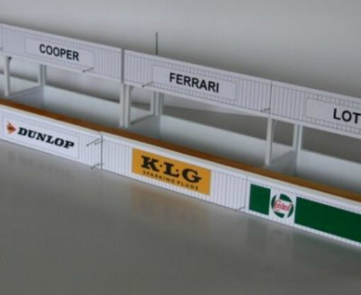 Greenhills Slot Car Building Goodwood Pit Boxes Kit 1:32 Scale - Brand New - MACC267 - Image 3