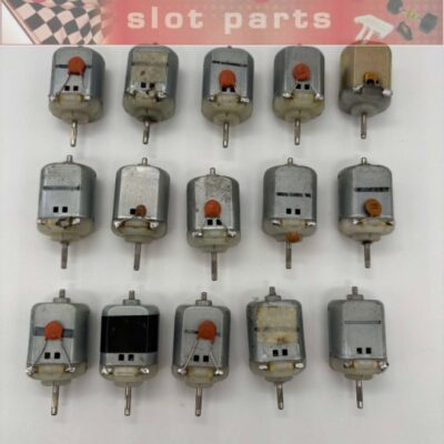 Greenhills Scalextric Scrapyard Bundle of 15 NON-WORKING Engines - CLEARANCE - P10402